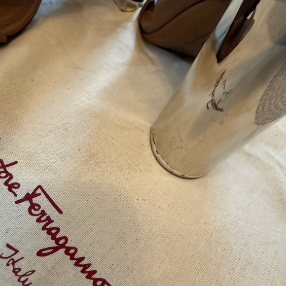 Salvatore Ferragamo Leather Galilea Sandals Block Heel Size 7.5 w/ Dust Bag - Picture 10 of 11